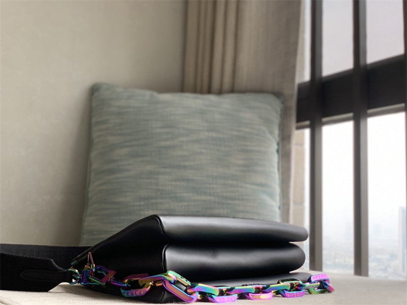 PHA - LOV Bags - 208