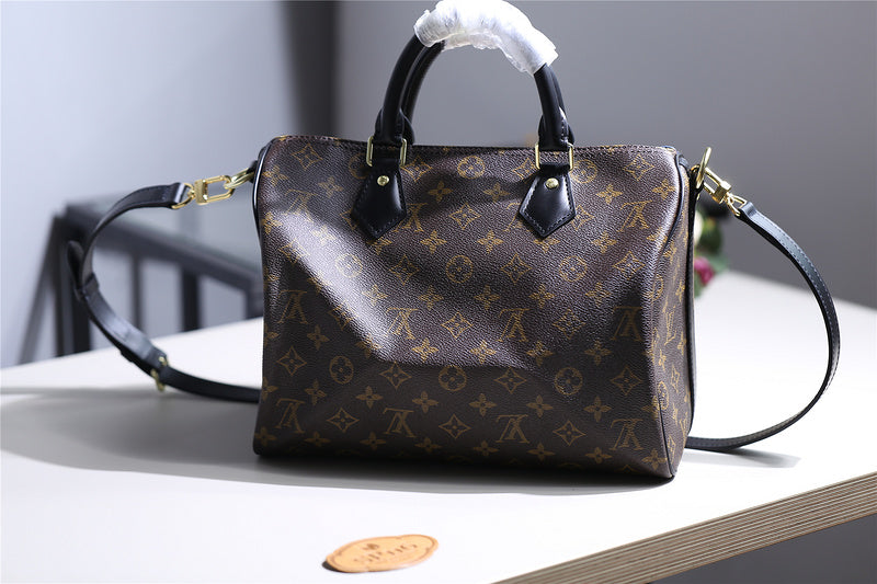 I W Fashion Lu-Vi bags - 8190