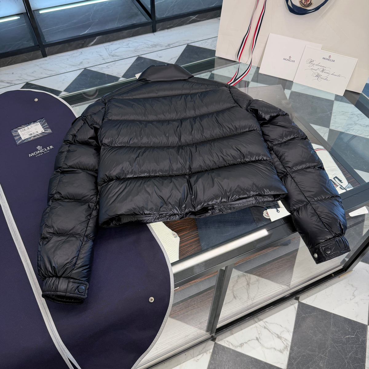 MONC PETRA JACKET