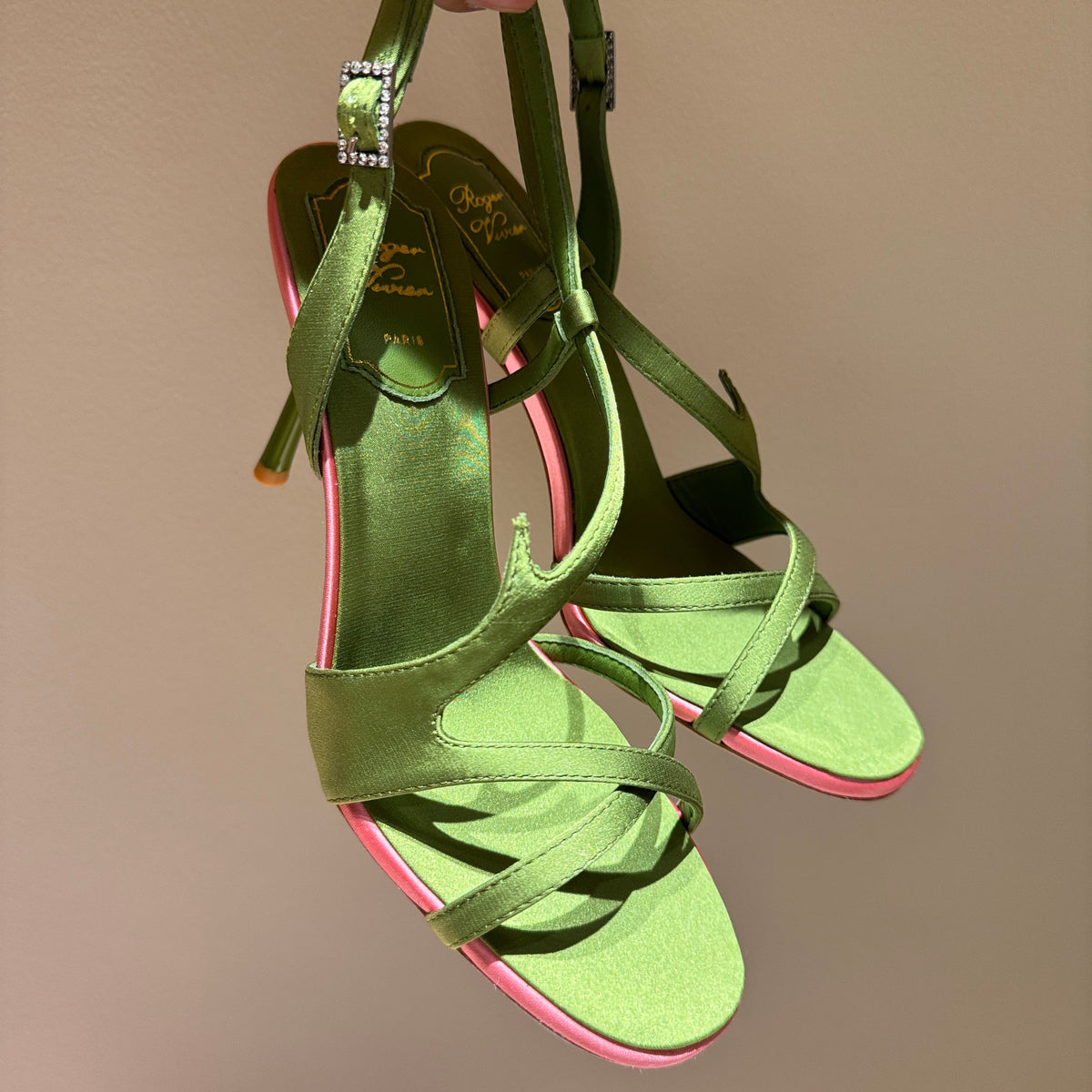 ROGER V HEELS
