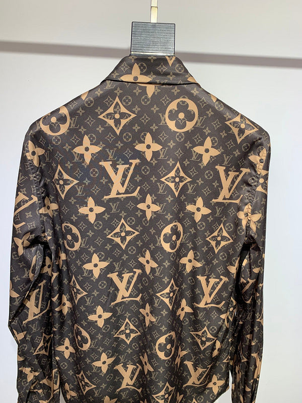 Louis Vuittion Luxury T-Shirt