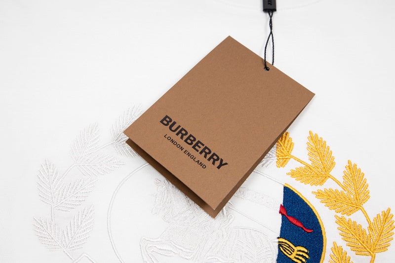 Burberry T-Shirts - 326