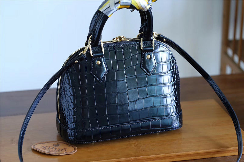 I W Fashion Lu-Vi bags - 8288