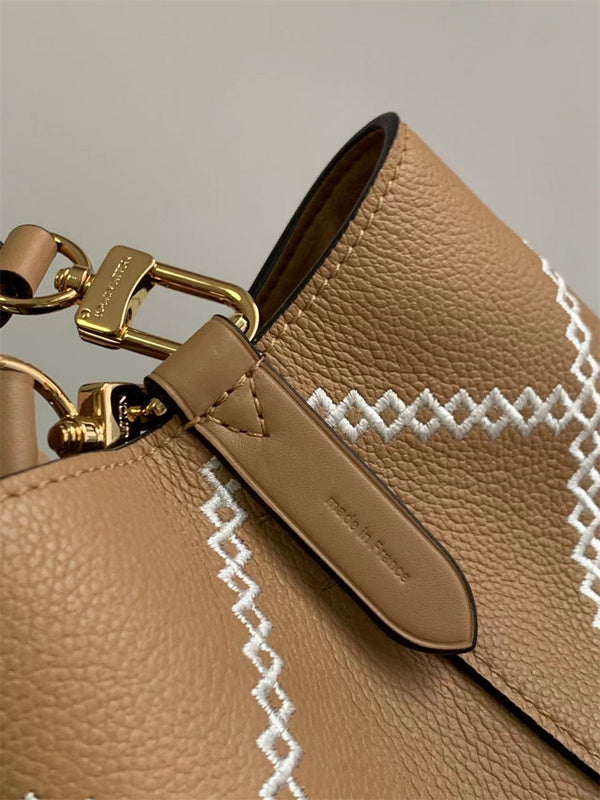 PHA - LOV Bags - 276