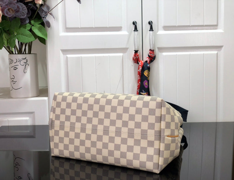 I W Fashion Lu-Vi bags - 17362