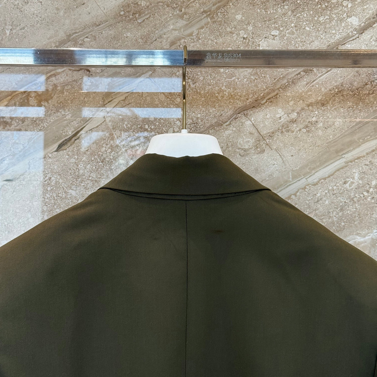LOEW BLAZER