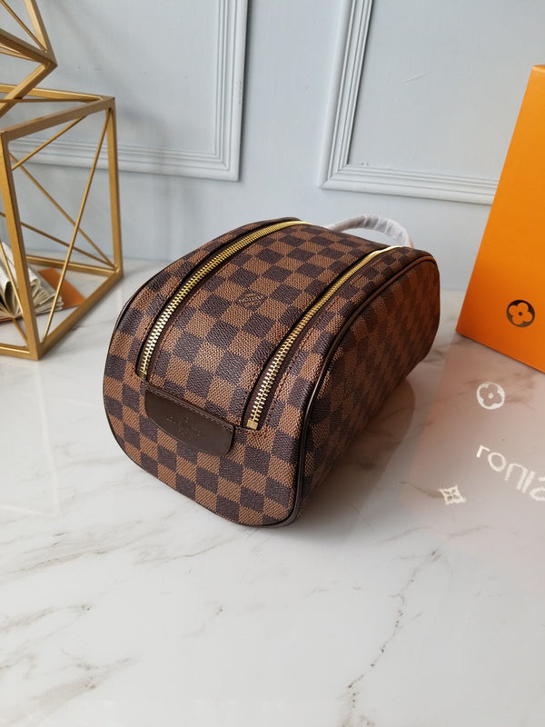 I W Fashion Lu-Vi bags - 17475