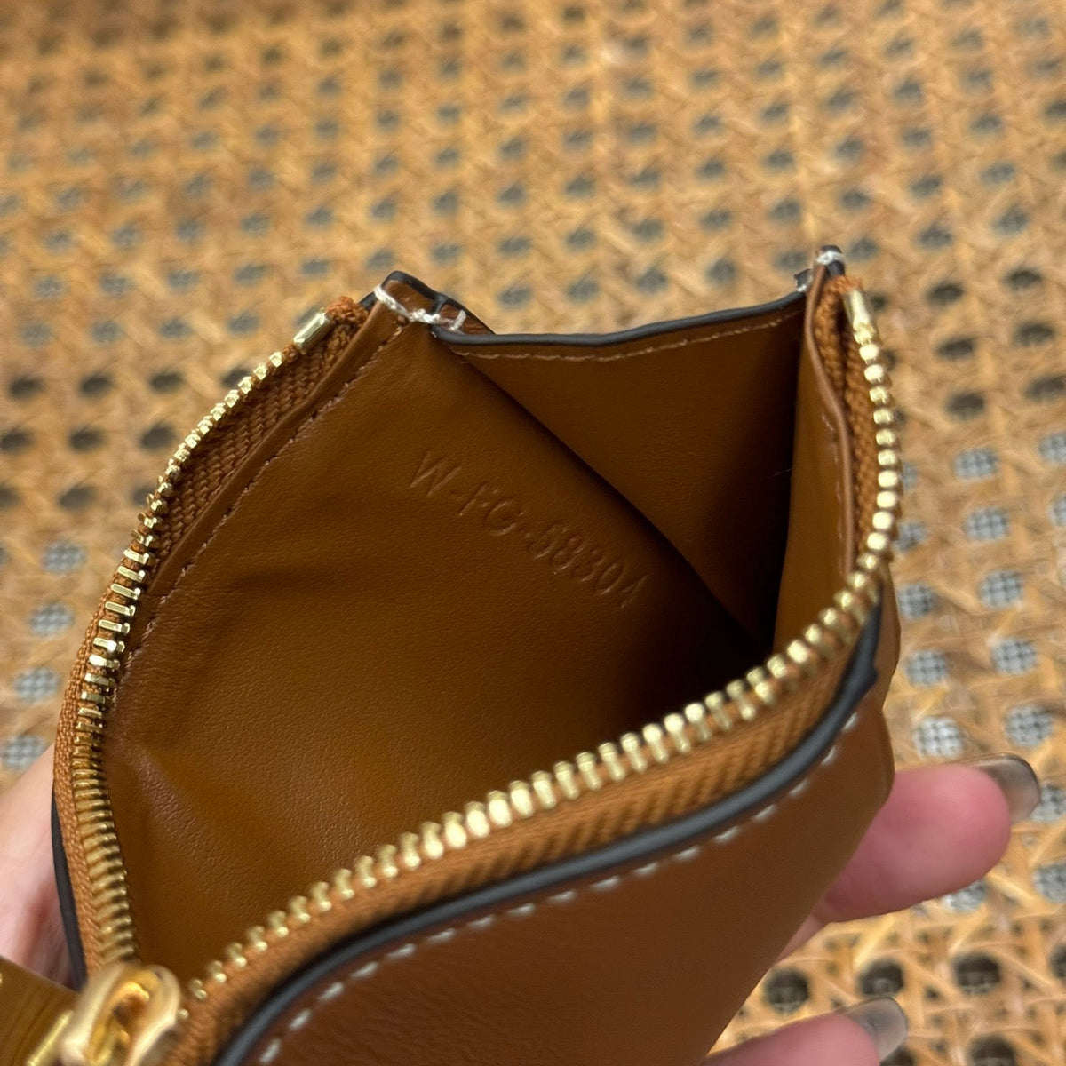 CEL CARD HOLDER