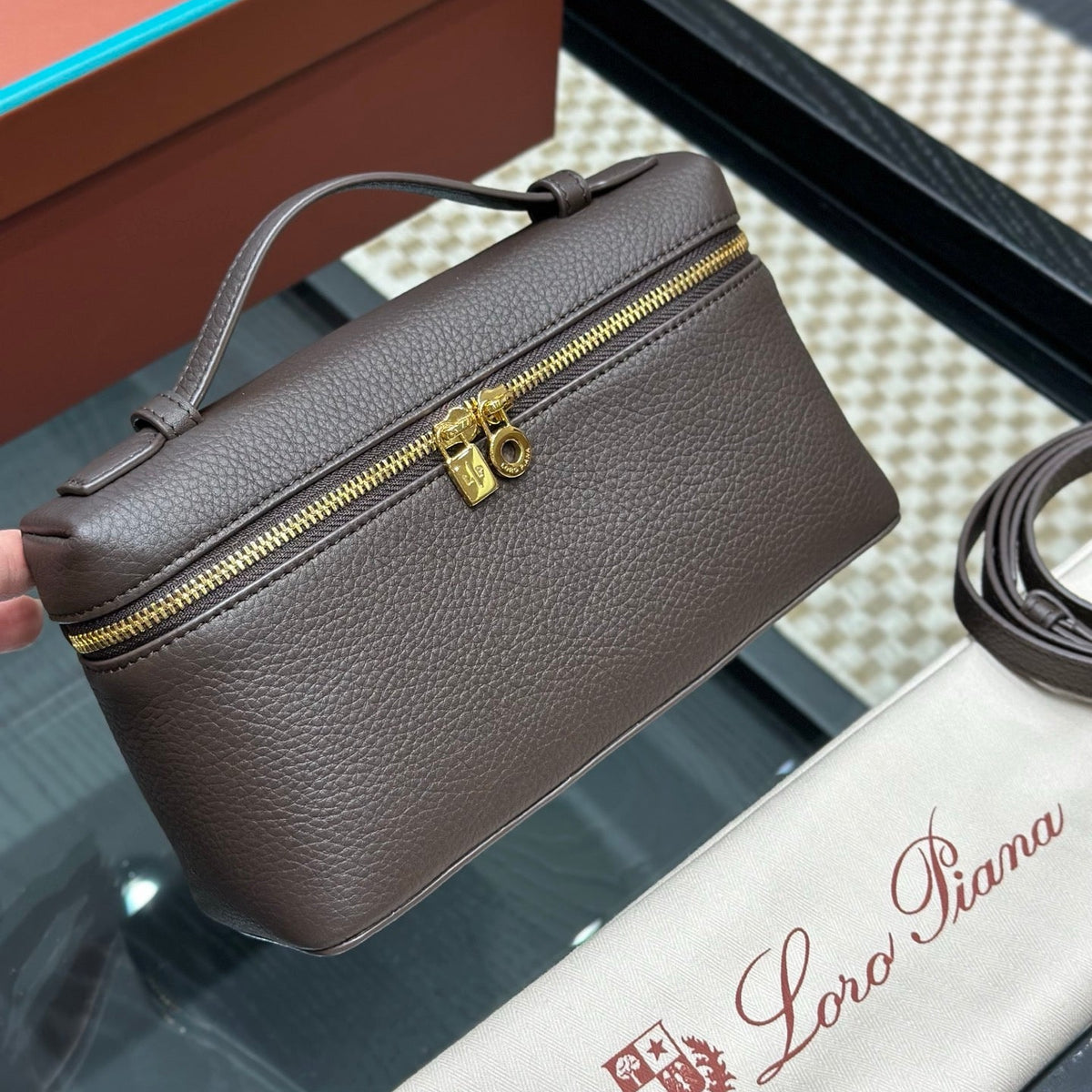 LORO P EXTRA POCKET L19 BAG