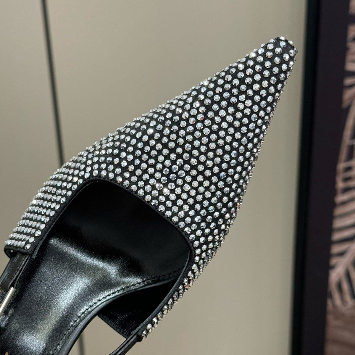 SL HEELS
