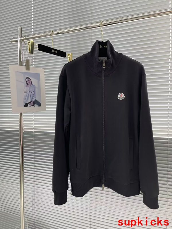 Moncler Luxury Cloth