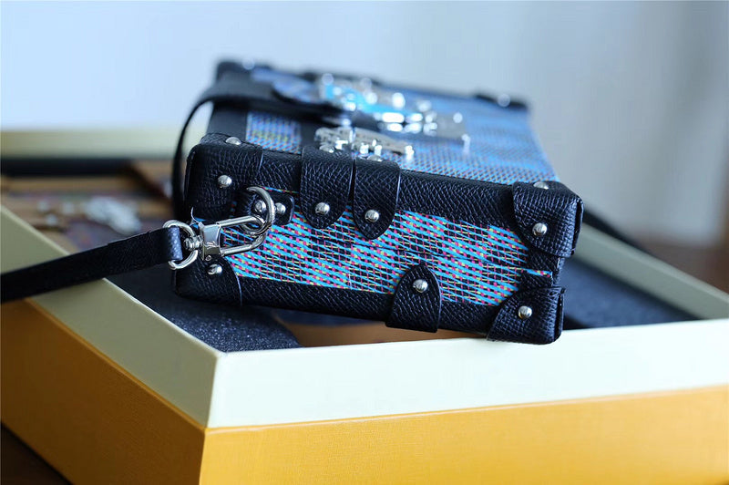 I W Fashion Lu-Vi bags - 8204