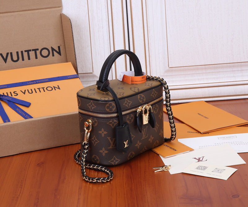 I W Fashion Lu-Vi Bags - 16806