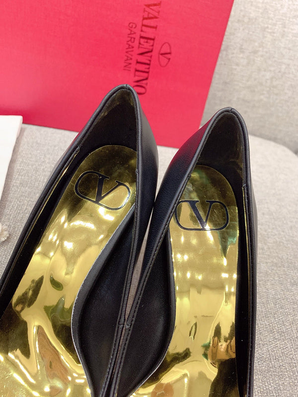 Valentino GARAVANI Luxury Shoes