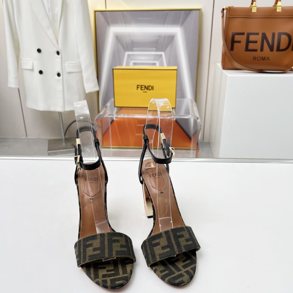 FD DELFINA  FF JACQUARD MEDIUM HEELED SANDALS BROWN  8X8663AJZFF1D1C