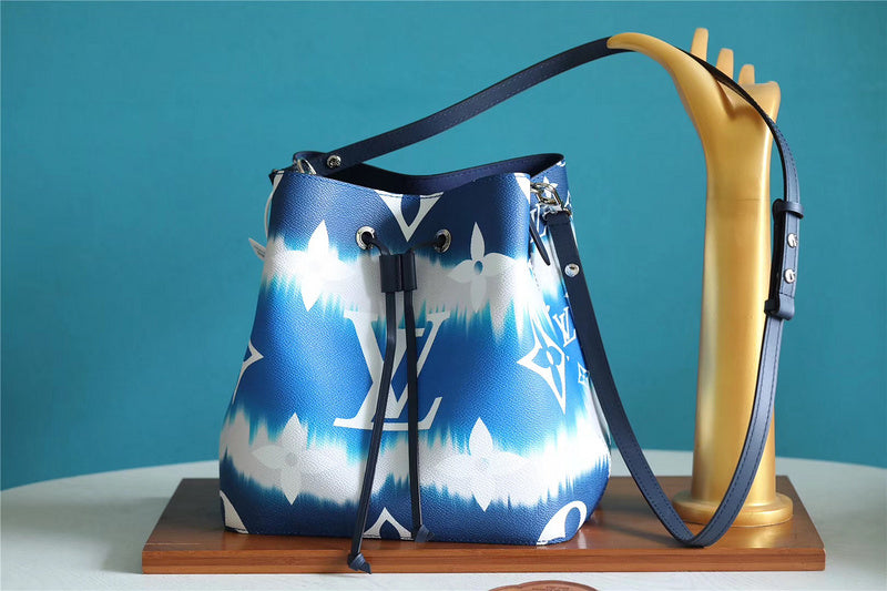 I W Fashion Lu-Vi bags - 8556