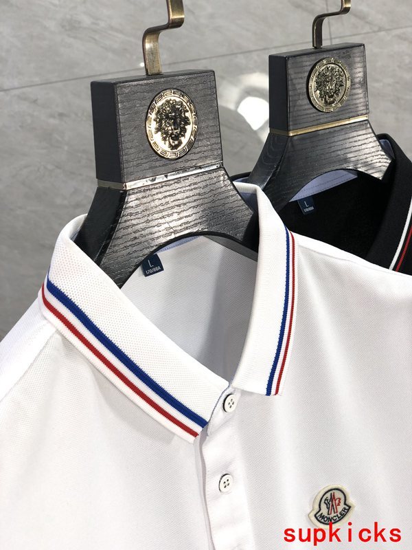 Moncler Luxury Cloth