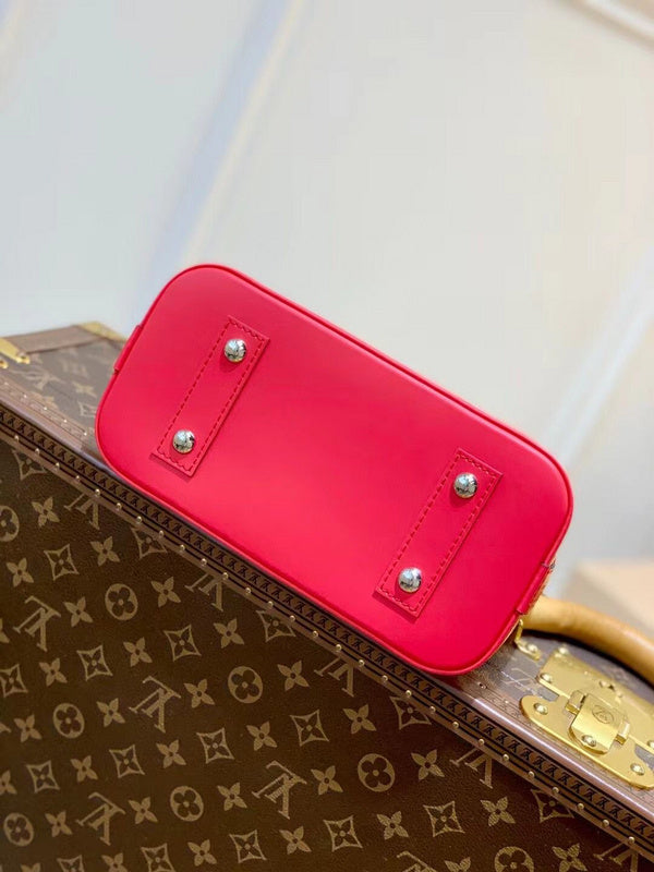 I W Fashion Lu-Vi Bags - 16793