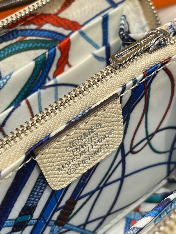PHA - HMS Bags - 2138
