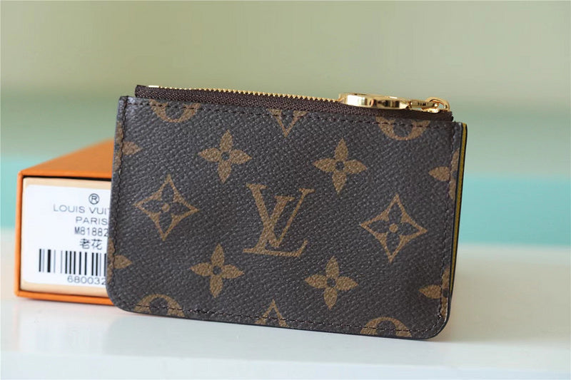 I W Fashion Lu-Vi bags - 8776