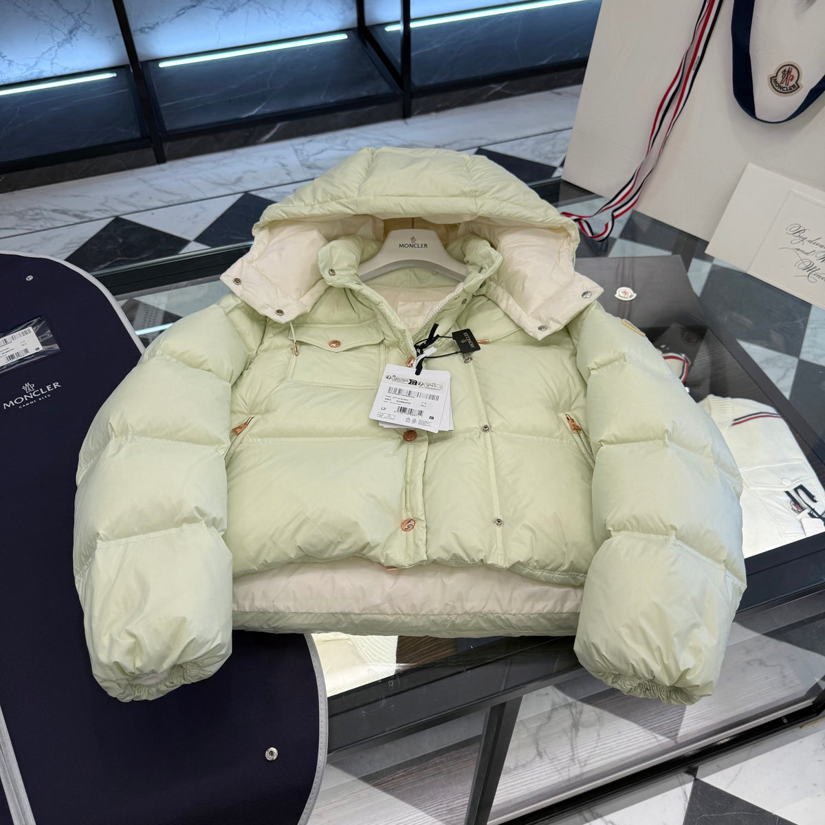 MONC EREA JACKET