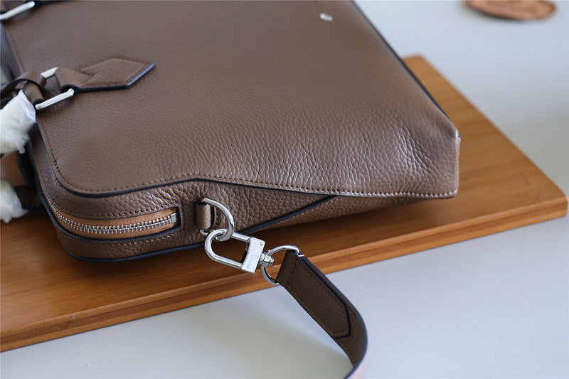 I W Fashion Lu-Vi bags - 9877