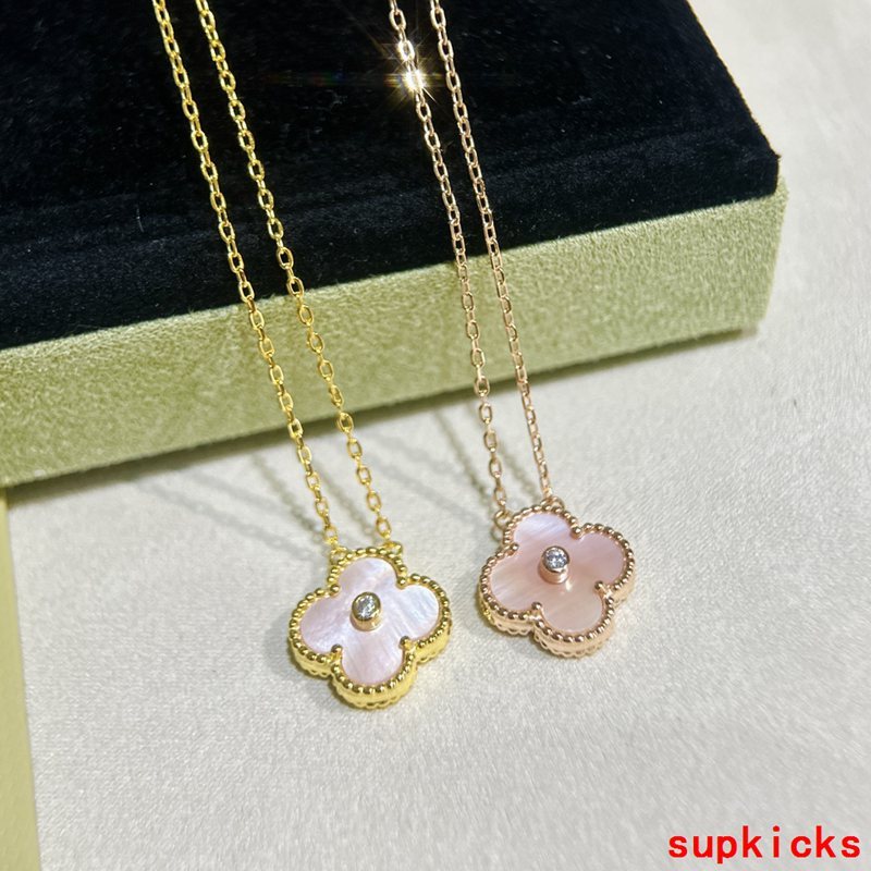 Van Cleef & Arples Jewelry