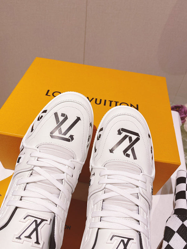 Louis Vuittion Luxury Shoes