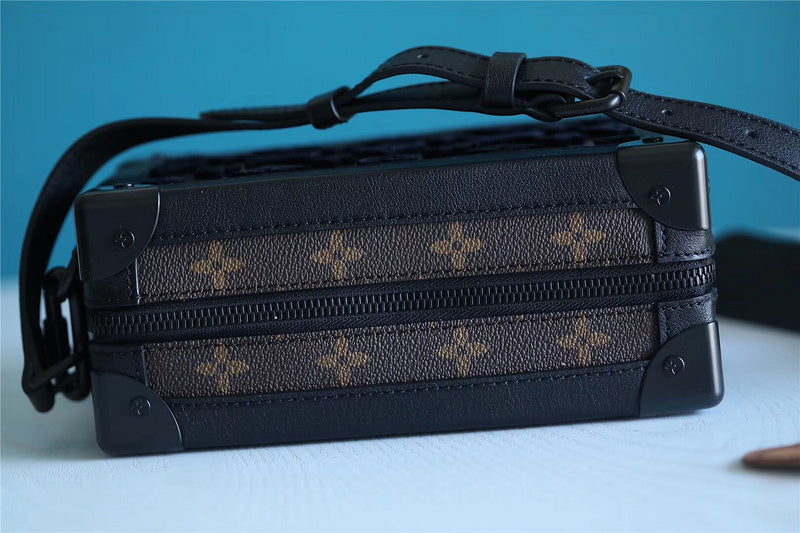 I W Fashion Lu-Vi bags - 10429