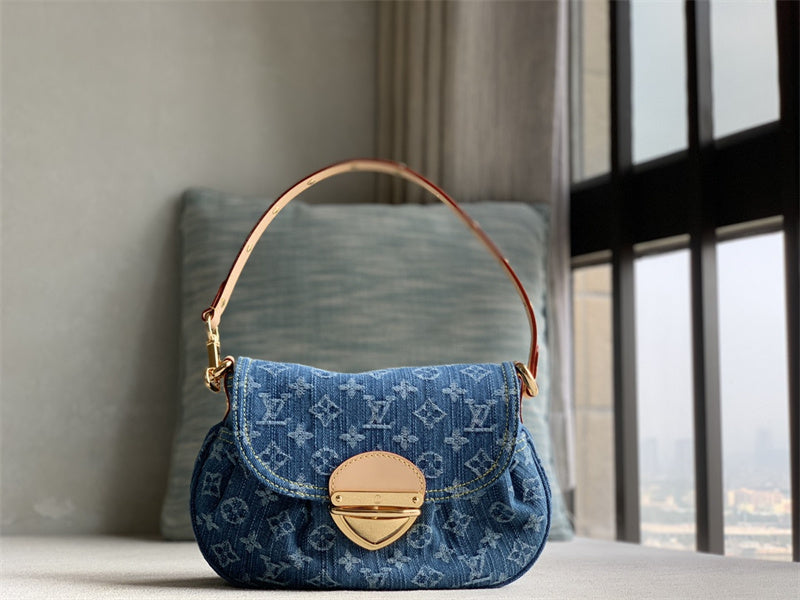 PHA - LOV Bags - 038