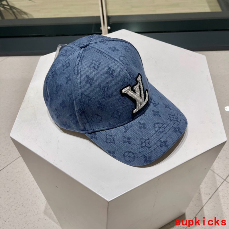 Louis Vuitton Luxury Cap
