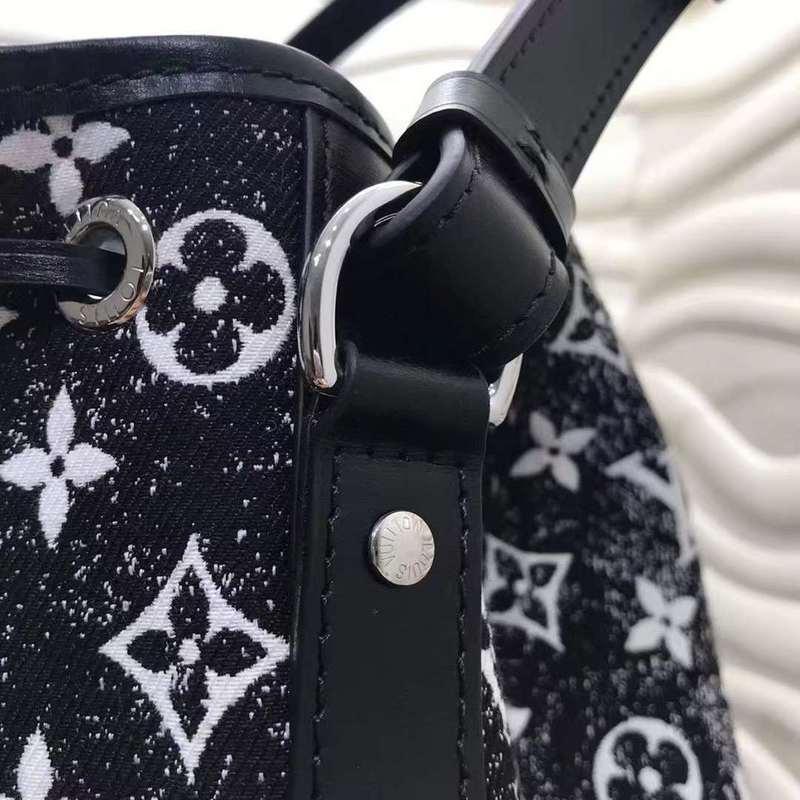 LOV2 Bags - Luxurious Bags  429