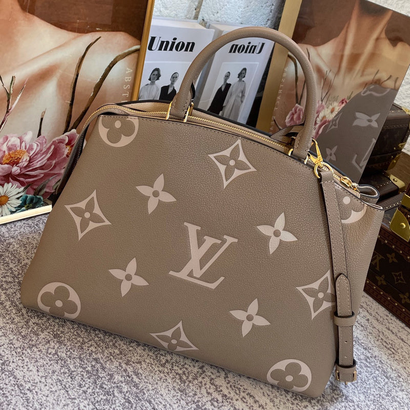 LOV2 Bags - Luxurious Bags  851