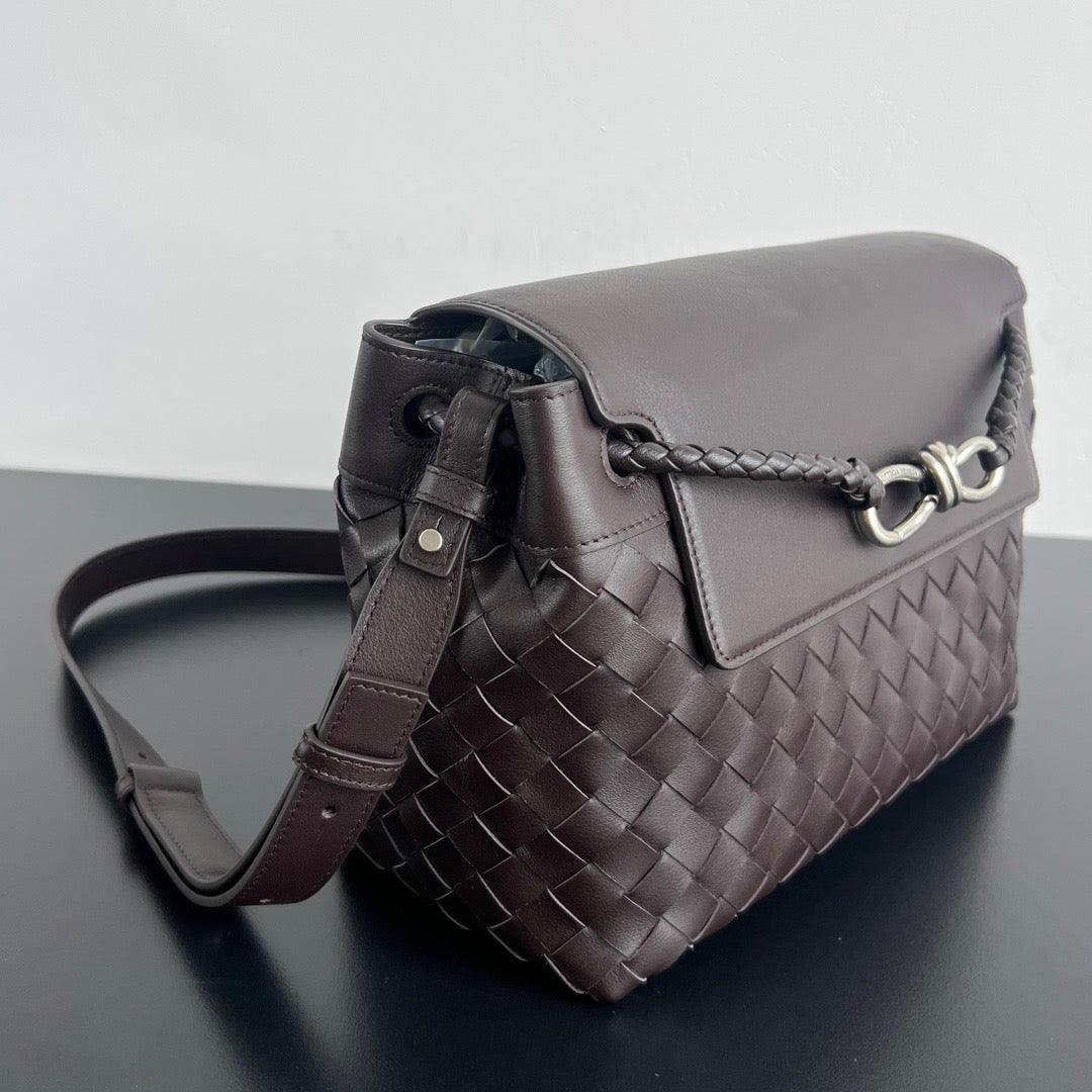 BOTT V SMALL ANDIAMO MESSENGER BAG