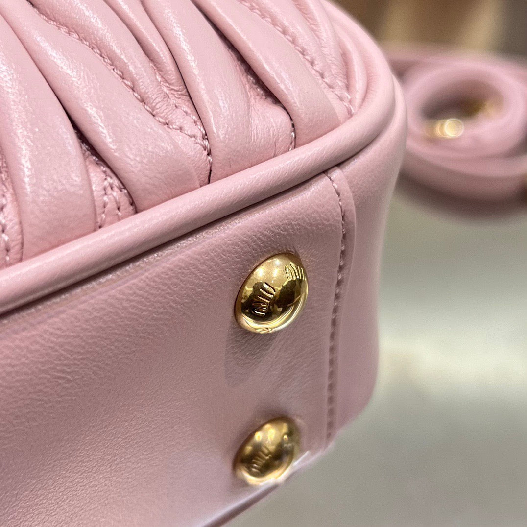 MIU M ARCADIE MATELASSE BAG
