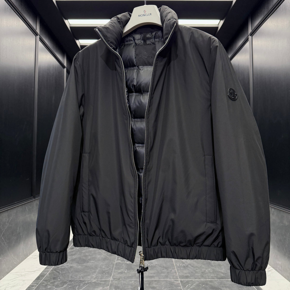 MONC LUSERNA JACKET