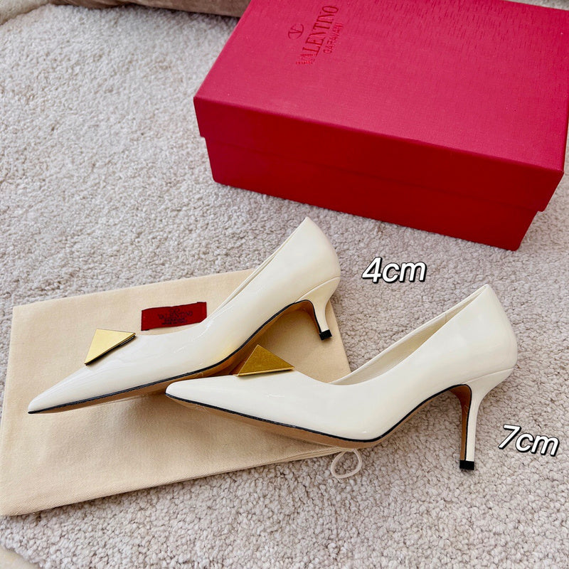 Valentino GARAVANI Luxury Shoes