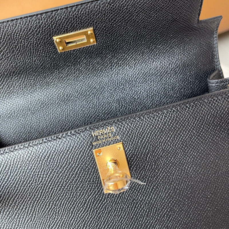 PHA - HMS Bags - 1530