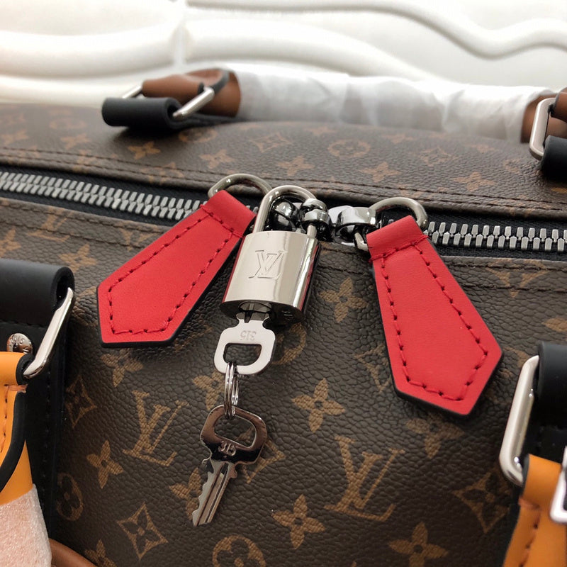I W Fashion Lu-Vi bags - 17078
