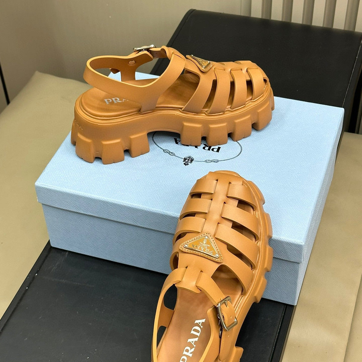 PD SANDALS