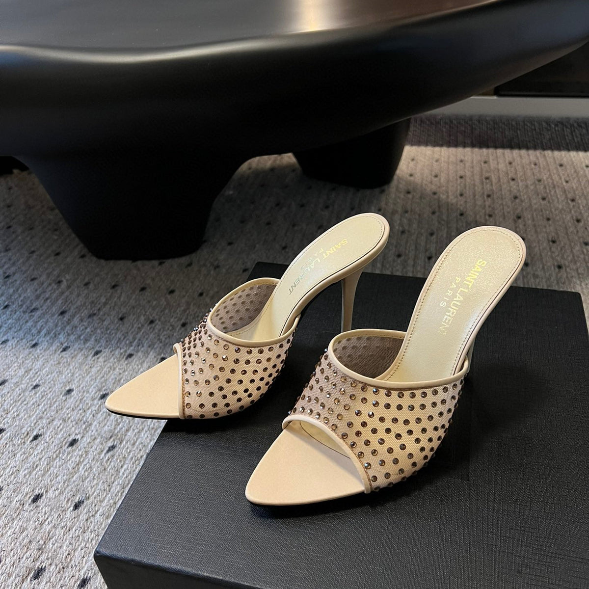 SL HEELS