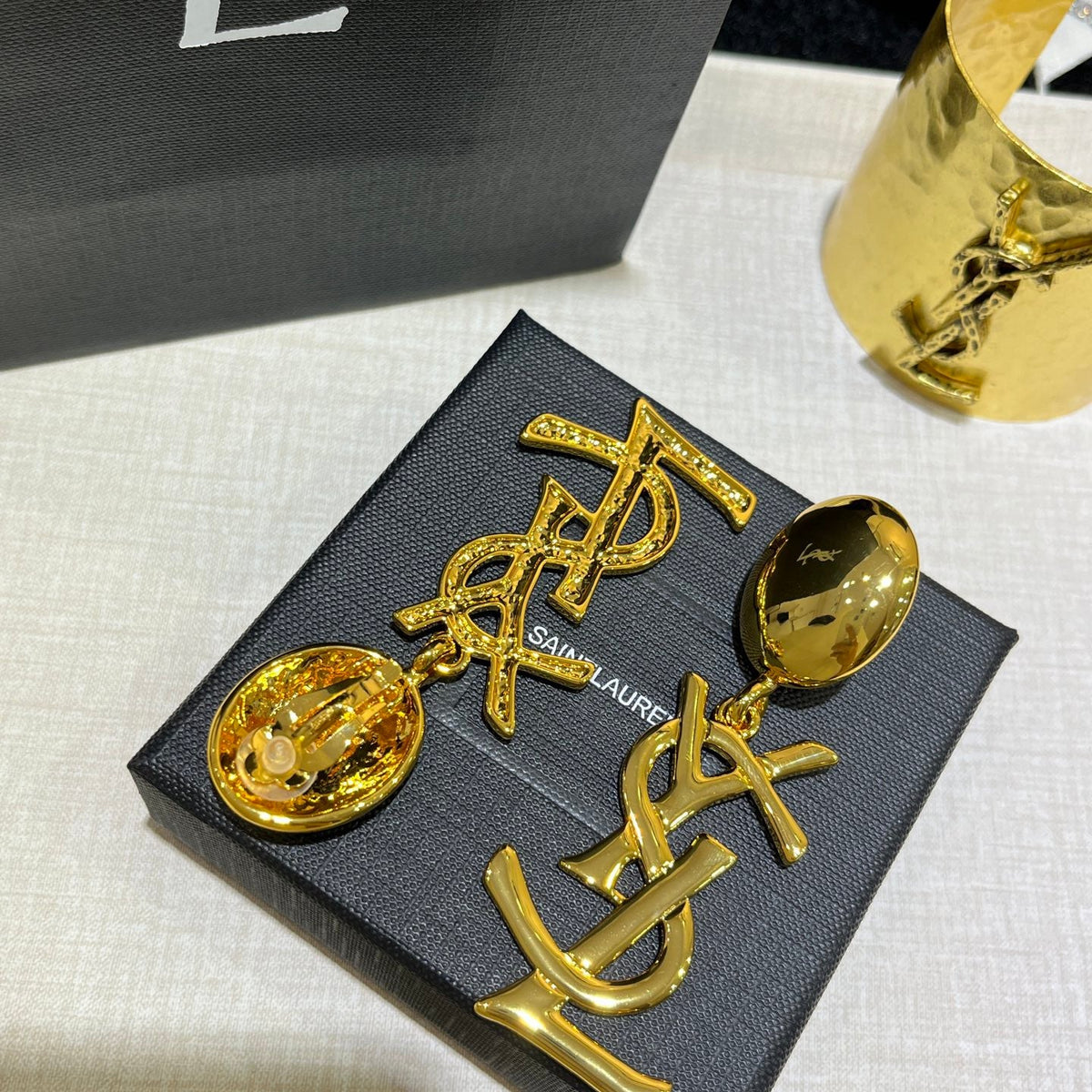 SL EARRINGS