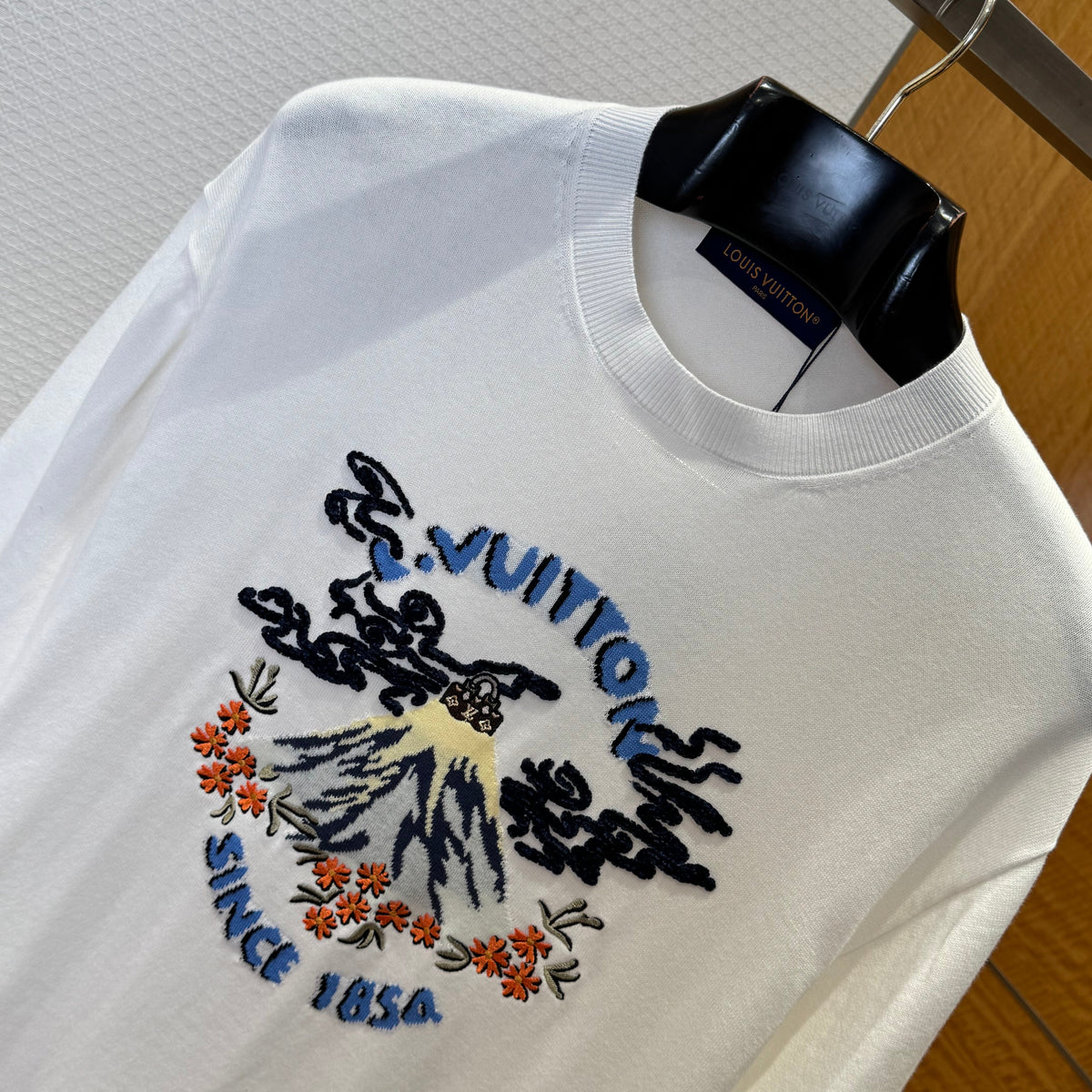 LOU T-SHIRT