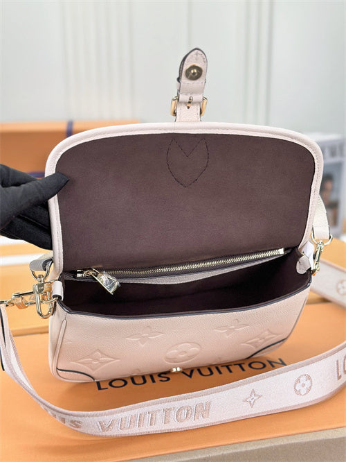 PHA - LOV Bags - 006