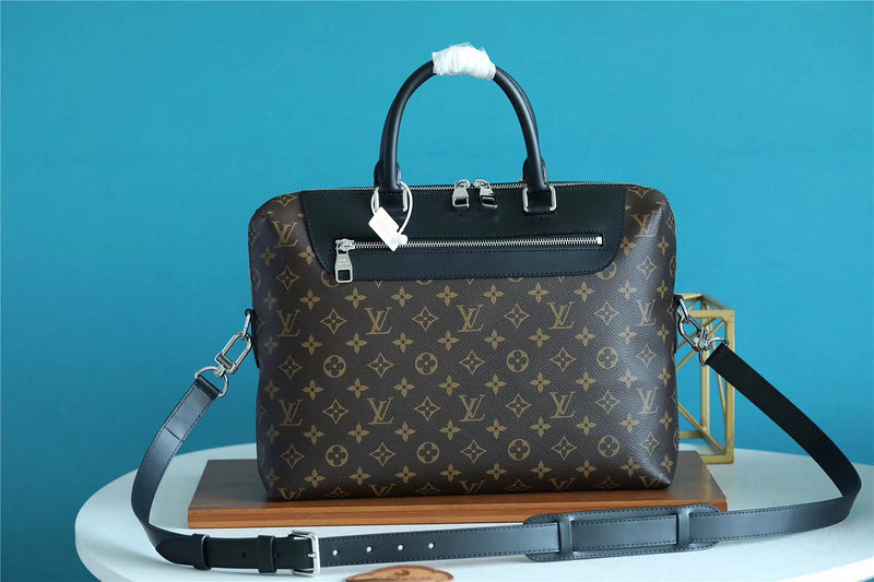 I W Fashion Lu-Vi bags - 9859