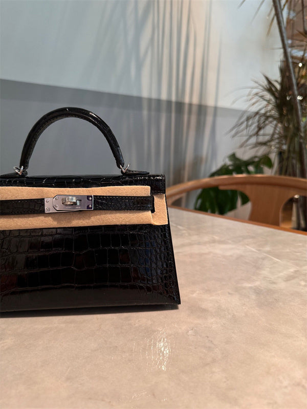 PHA - HMS Bags - 118