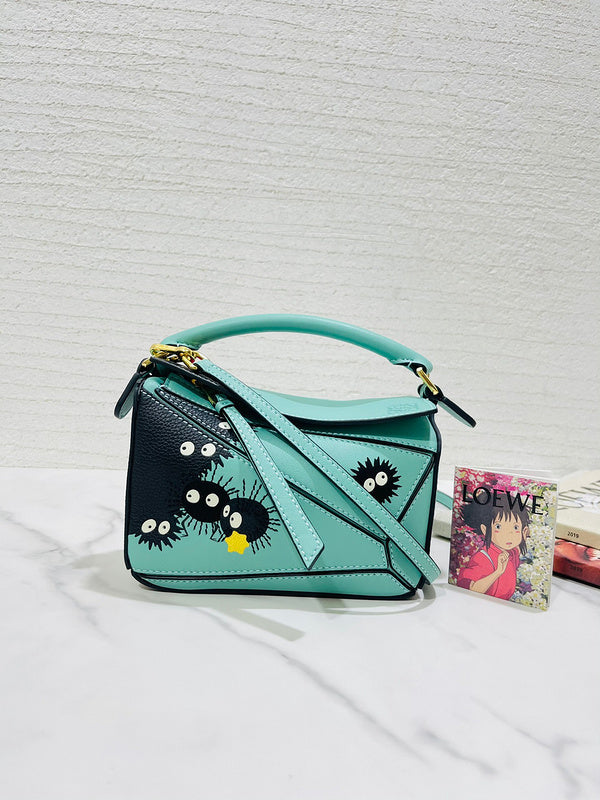 PHA - LWO Bags - 210