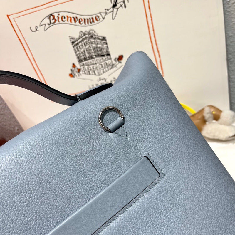 PHA - HMS Bags - 1704