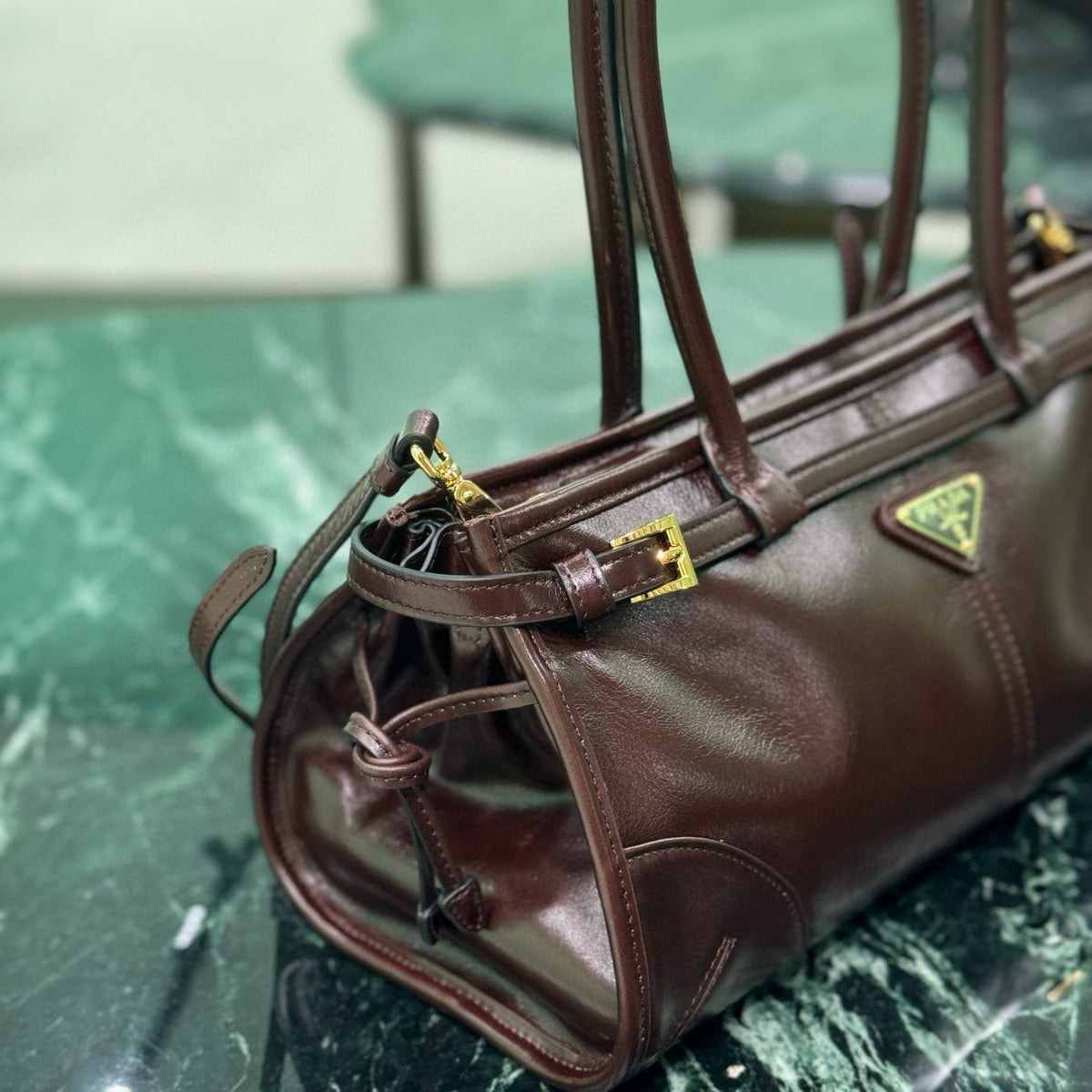 PD MEDIUM LEATHER HANDBAG
