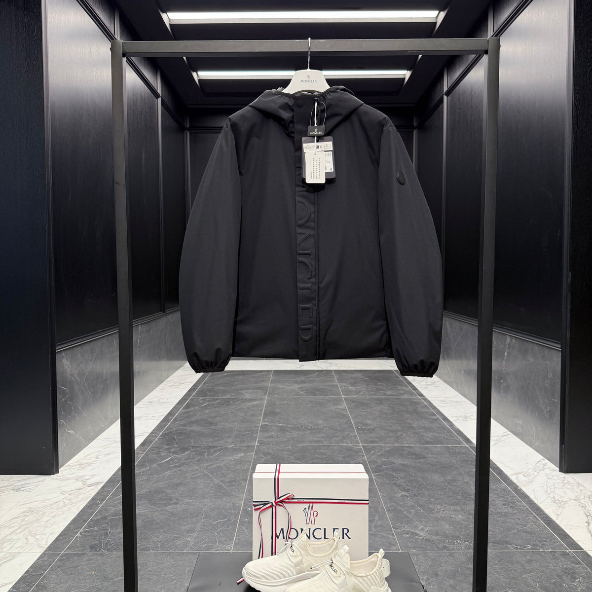 MONC POLSET JACKET